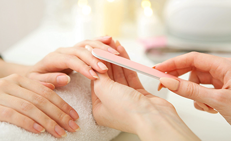 爪にやさしいフィルイン施術